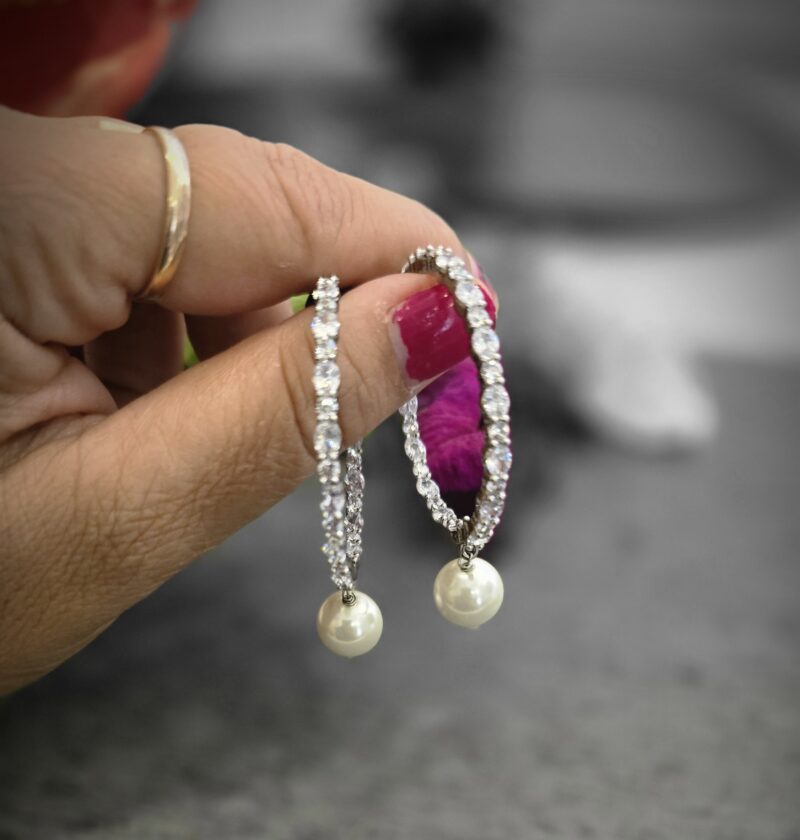 Sparkling White Pearl Bali